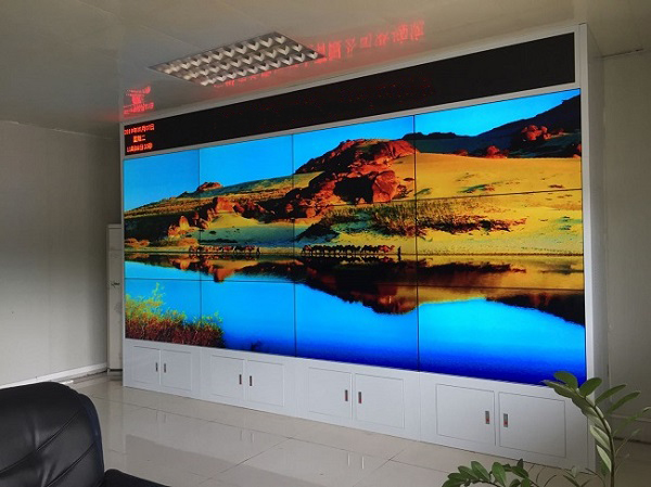 液晶拼接屏在安防监控中心指挥作用(图1) 液晶拼接屏在安防监控中心指挥作用(图1)