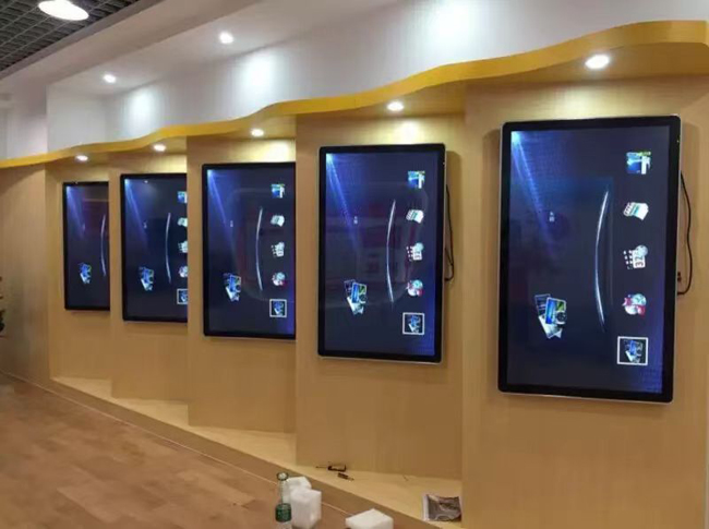 快狐科技（KIKIHU）液晶广告机助力国雅连锁店数字化营销(图2)